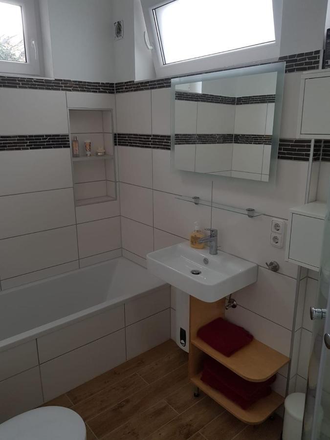 Rheingau - Schoene Moeblierte Ferienwohnung Eltville am Rhein Ngoại thất bức ảnh